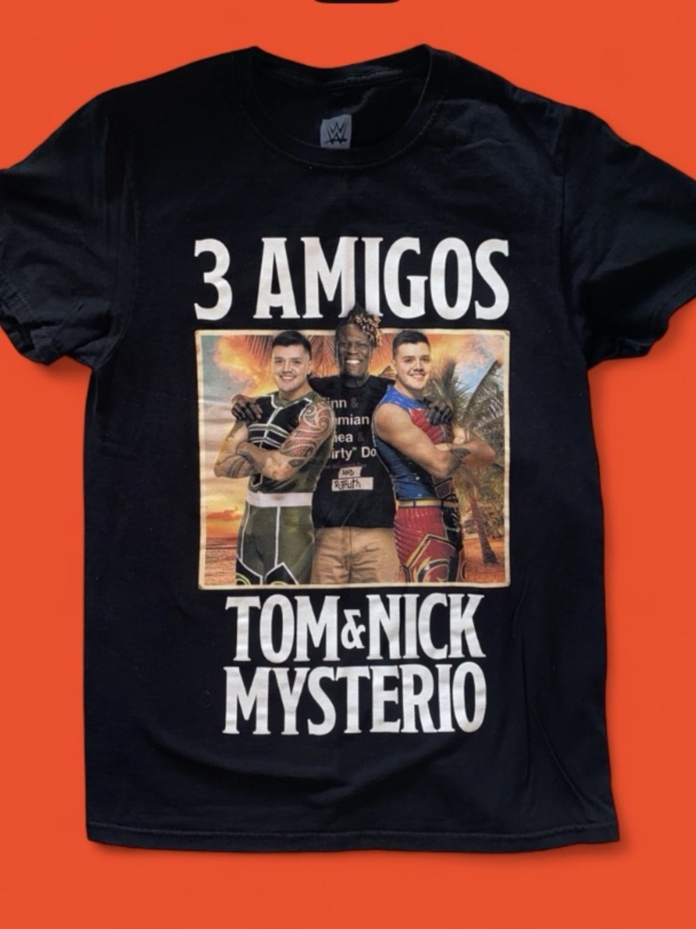WWE Official Dominic Mysterio & R-Truth 3 Amigos Tom & Nick Black T-Shirt Size S